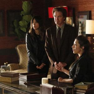 Still of Kyle MacLachlan, Dichen Lachman and Chloe Bennet in Agents of S.H.I.E.L.D. (2013)