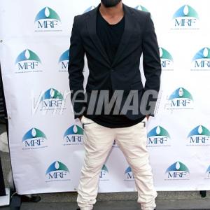 Robert Paul Taylor attends the Melanoma Research Foundations Celebrity Golf Tournament held at the Lakeside Golf Club on November 10 2014 in Burbank California