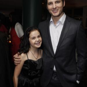 Peter Facinelli and Bailee Madison