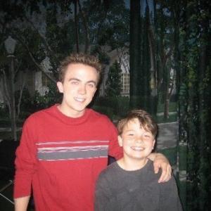 Frankie Muniz and Noah on the set of Malcolm in the MiddleMarch06Noah plays young Malcolm in the final episode