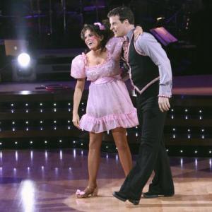 Still of Marie Osmond and Jonathan Roberts in Dancing with the Stars 2005