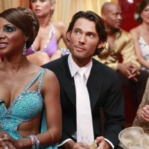 Still of Toni Braxton and Alec Mazo in Dancing with the Stars 2005
