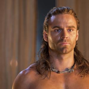 Still of Dustin Clare in Spartacus Gods of the Arena 2011