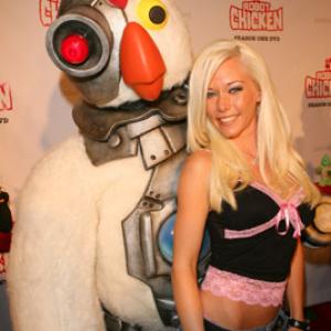 Kendra Wilkinson at event of Robot Chicken 2005