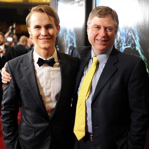 Andrew Wight and Rhys Wakefield at event of Sanctum 3D (2011)