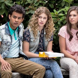 Still of Tiera Skovbye, Julian Works and Alyssa Lynch in The Unauthorized Saved by the Bell Story (2014)