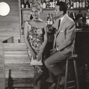 Pari Leventi and Nikos Xanthopoulos in the film I Zoi mou Arxizei me Sena, 1961