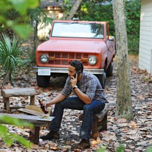 Still of Daniel Sunjata in Graceland 2013