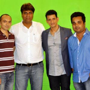 With Sharman Joshi Chirag  Nilesh Patel during shoot for GUJARAT GOVERNMENT ELECTION COMMISSION