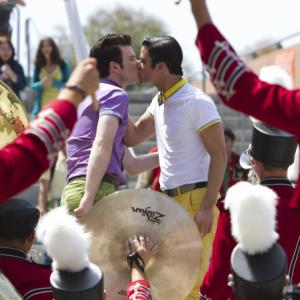 Still of Darren Criss and Chris Colfer in Glee (2009)