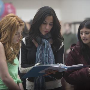 Jasmine Sky Sarin with director Vanessa Parise and costar Bella Thorne on the set of Perfect High 2015