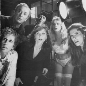 Still of Michael Caine, Marilu Henner, Carol Burnett, Denholm Elliott, Nicollette Sheridan and Julie Hagerty in Noises Off... (1992)