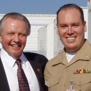 Jon VoightKeller and Brian PrescottKellers Aide on the set of Transformers2007
