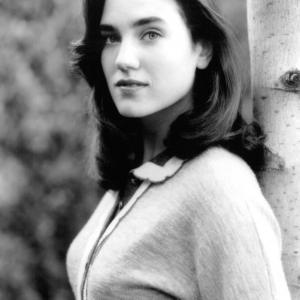 Still of Jennifer Connelly in Inventing the Abbotts (1997)
