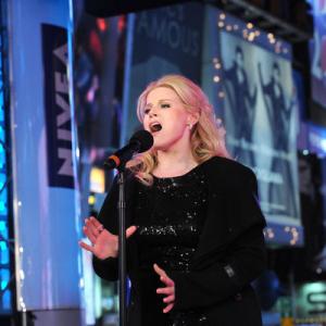 Still of Megan Hilty in NBCs New Years Eve with Carson Daly 2012