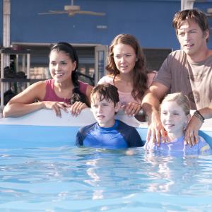Still of Harry Connick Jr., Nathan Gamble, Austin Highsmith and Cozi Zuehlsdorff in Dolphin Tale (2011)