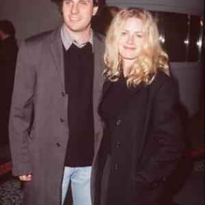 Elisabeth Shue and Davis Guggenheim at event of Lok stok arba sauk 1998