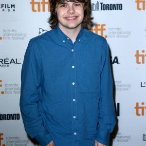 Brendan Meyer at event of The Guest (2014)