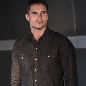 Still of Robbie Amell in The Flash 2014