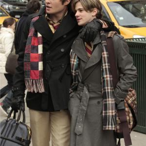 Still of Connor Paolo and Ed Westwick in Liezuvautoja 2007