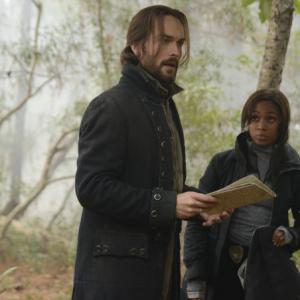 Still of Tom Mison and Nicole Beharie in Sleepy Hollow 2013