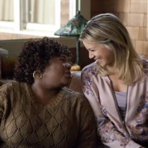 Still of Amy Smart and Cocoa Brown in The Single Moms Club 2014