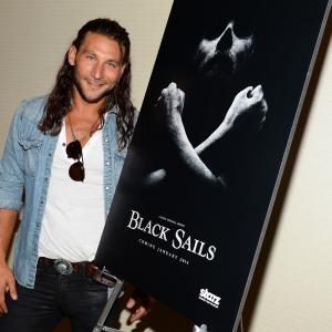 Zach McGowan at event of Black Sails (2014)