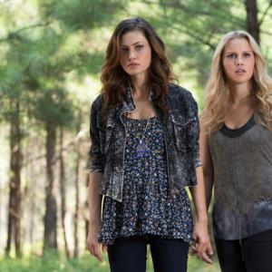Still of Phoebe Tonkin and Claire Holt in The Originals (2013)