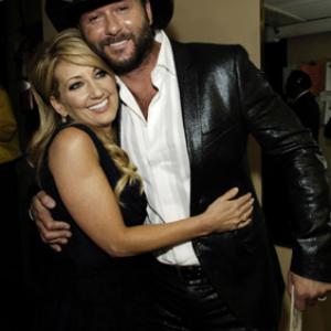 Tim McGraw and Lee Ann Womack at event of 2005 American Music Awards (2005)