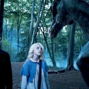 Still of Daniel Radcliffe and Evanna Lynch in Haris Poteris ir Fenikso brolija (2007)