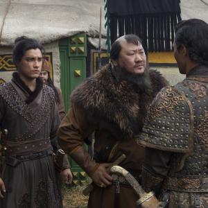 Still of Benedict Wong and Remy Hii in Marco Polo 2014