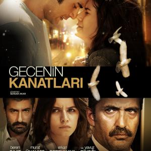 Yavuz Bingol, Beren Saat, Erkan Petekkaya and Murat Ünalmis in Gecenin Kanatlari (2009)