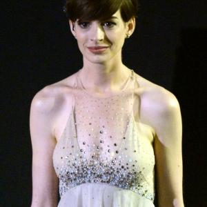 Anne Hathaway at event of The Oscars (2013)