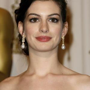 Anne Hathaway at event of The 79th Annual Academy Awards 2007
