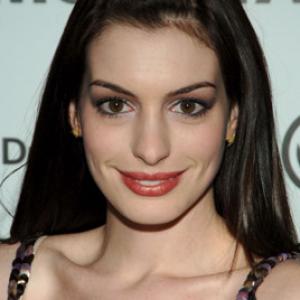 Anne Hathaway at event of Kuprotas kalnas 2005