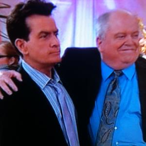 Jerry Hauck with Charlie Sheen on 'Anger Management' (2013)