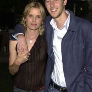 Kim Dickens and Gabriel Mann at event of Things Behind the Sun (2001)