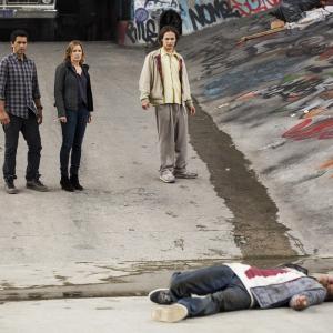 Still of Cliff Curtis Kim Dickens Frank Dillane and Keith Powers in Fear the Walking Dead 2015