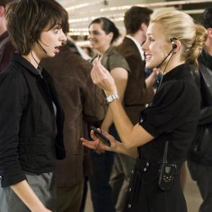 Still of Kristen Bell and Kate Micucci in When in Rome 2010