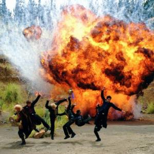 On set of Power Rangers Operation Overdrive. A real explosion! This is not CGI!