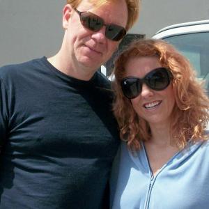 David Caruso & Jamie McCall - two redheads sporting the shades!