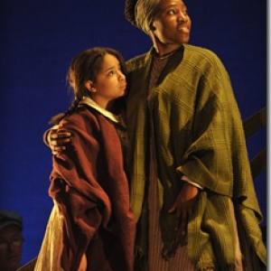 Mildred Marie Langford and Khori Faison in A CIVIL WAR CHRISTMAS (Northlight Theatre)
