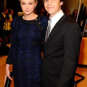 Carey Mulligan and Johnny Simmons at event of The Greatest 2009