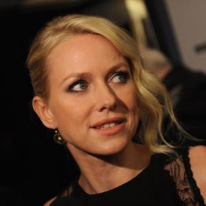 Naomi Watts at event of Mother and Child 2009
