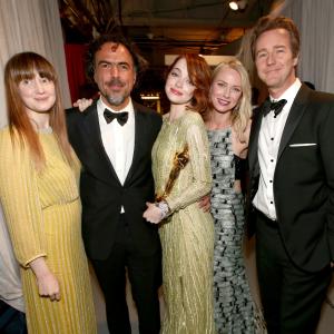 Edward Norton, Alejandro González Iñárritu, Naomi Watts, Emma Stone and Andrea Riseborough at event of The Oscars (2015)