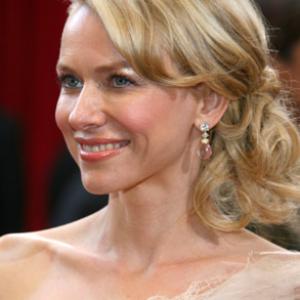 Naomi Watts at event of The 78th Annual Academy Awards 2006