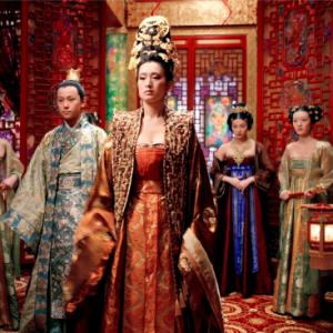 Still of Li Gong and Junjie Qin in Man cheng jin dai huang jin jia 2006