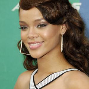 Rihanna at event of 2006 MTV Movie Awards 2006