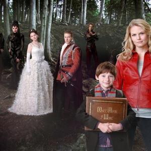 Still of Robert Carlyle Ginnifer Goodwin Jennifer Morrison Lana Parrilla Jamie Dornan Jared Gilmore and Josh Dallas in Once Upon a Time 2011