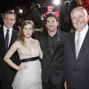 Patrick Dempsey, Amy Adams, Dick Cook and Robert A. Iger at event of Enchanted (2007)